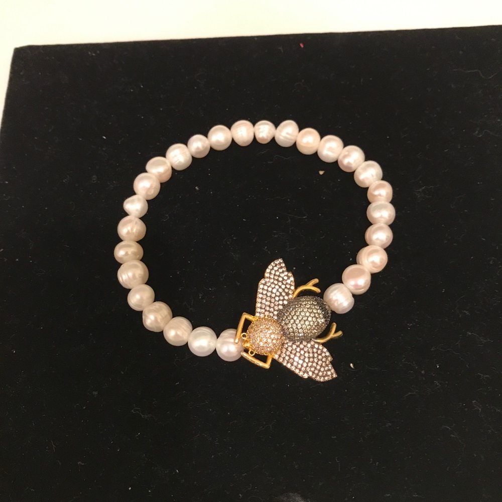 Plus  Size Pearl  Bracelet with CZ Butterfly NWT